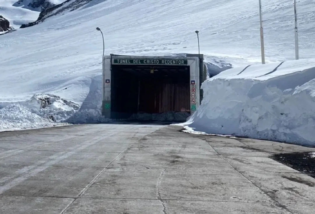 Las autoridades de Argentina y Chile establecieron las condiciones para la apertura del paso fronterizo.