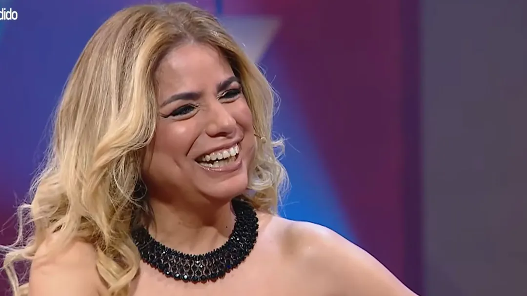 "Es lo más sexy del mundo", lanzó la politóloga para frenar la burla de Pergolini contra su pareja.