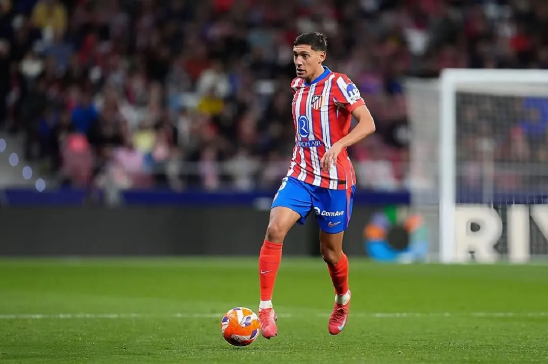 La Roma presentó una oferta de €17.000.000 por Nahuel Molina.