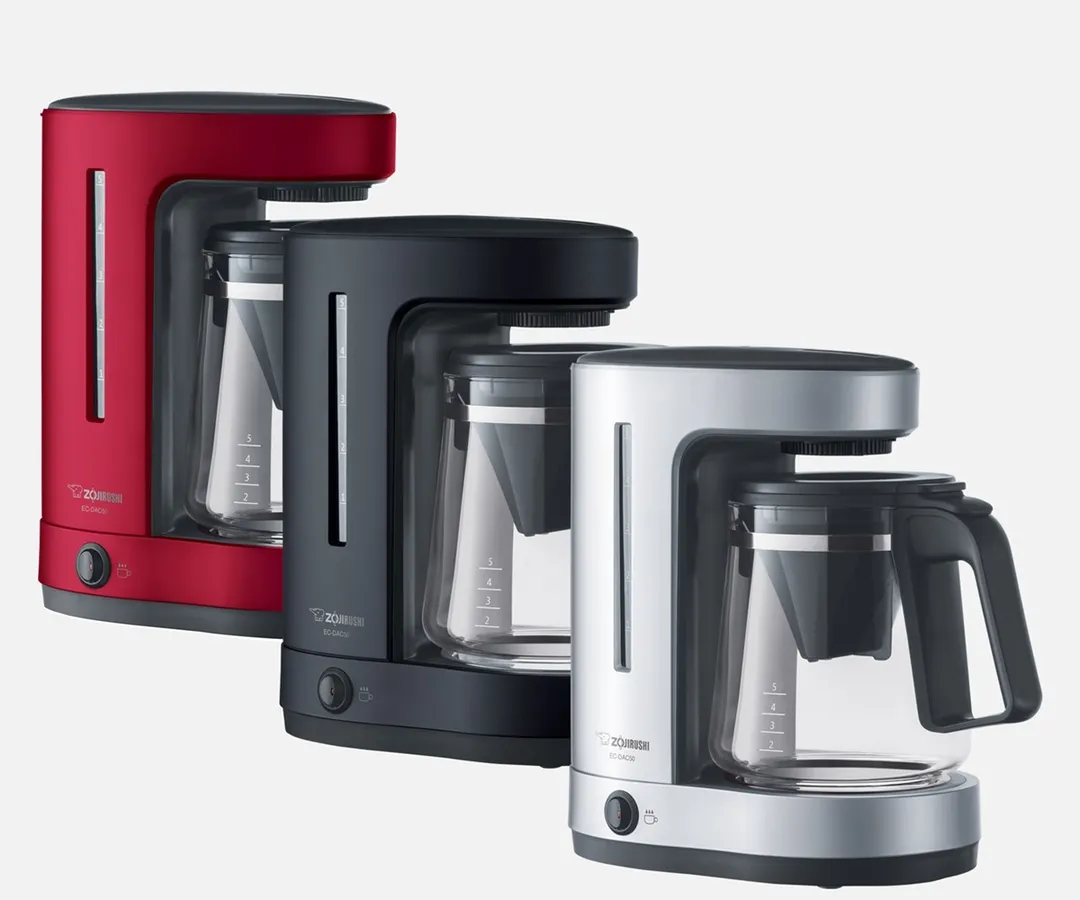 Zojirushi Zutto 5-Cup Drip Coffeemaker: Propuesta minimalista de goteo tradicional ideal para maximizar el espacio en cocinas reducidas.