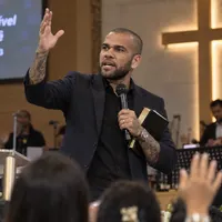 Dani Alves llegará a la Argentina como predicador evangélico: dónde estará y qué hará