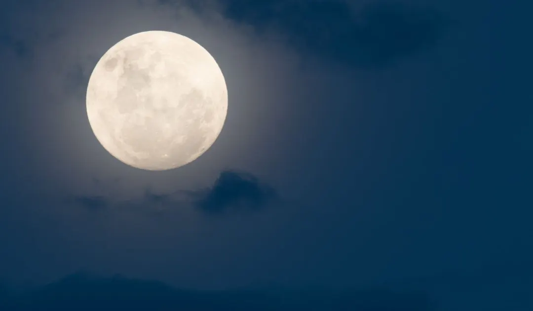 El 10 de julio se podrá ver la Luna llena en todo el territorio argentino.