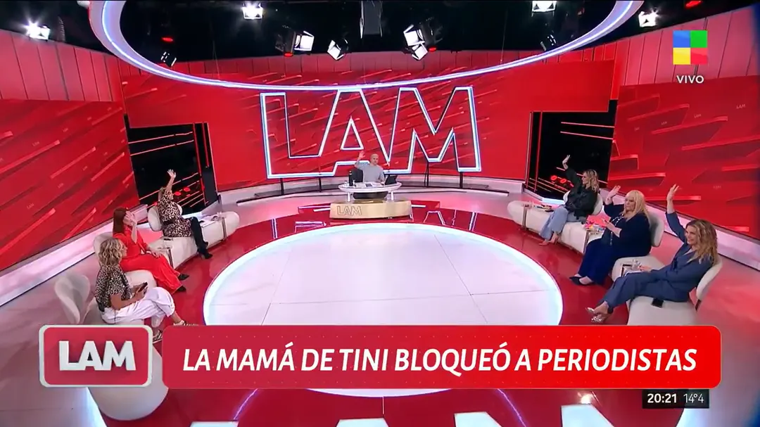 La madre de Tini Stoessel decidió bloquear a periodistas. 