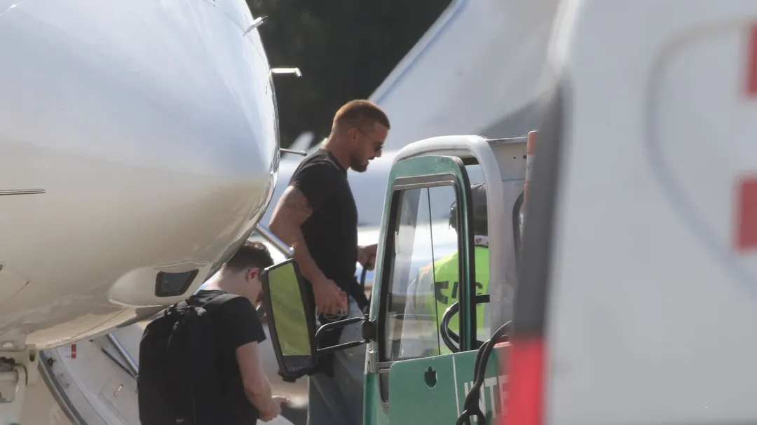 Así llegaba Ricky Martin a Argentina algunos días atrás.