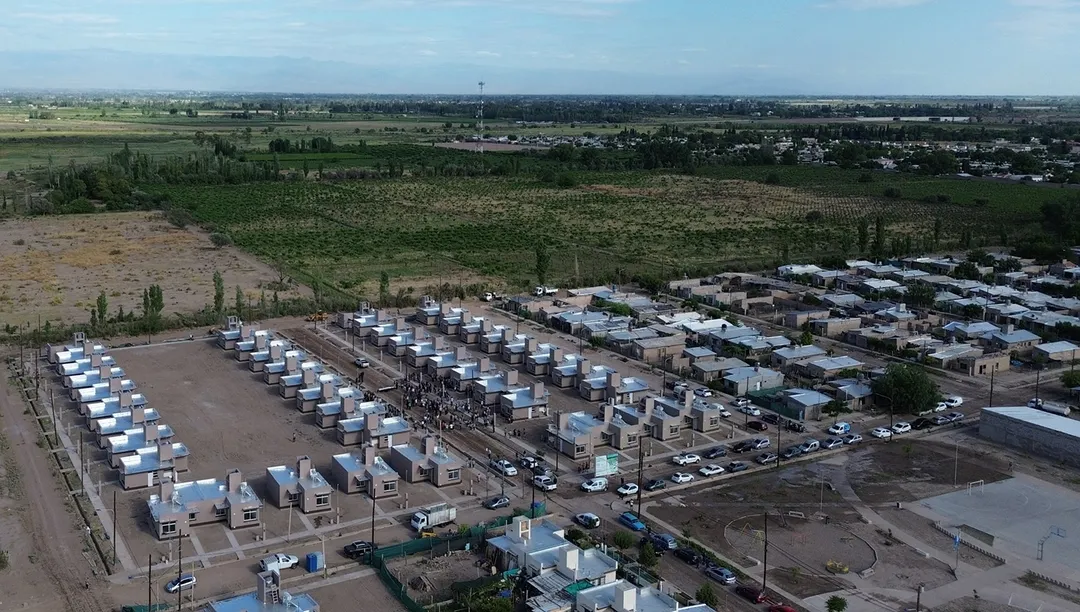 Barrios del IPV en Mendoza.