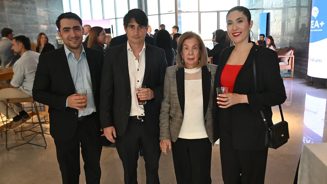 Armando Parlanti, Germán Pareja, Evita Pareja y Cecila Calvet.