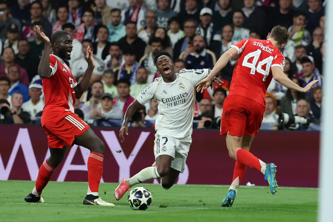 Vinícius fue uno de los puntos bajos en la derrota del Madrid ante el Bayern Munich.