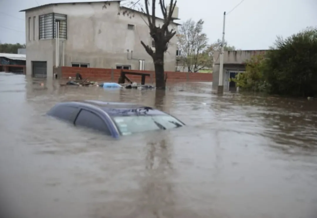 En menos de un año, dos ciudades argentinas, Bahía Blanca y Santa Rosa, sufrieron inundaciones devastadoras.