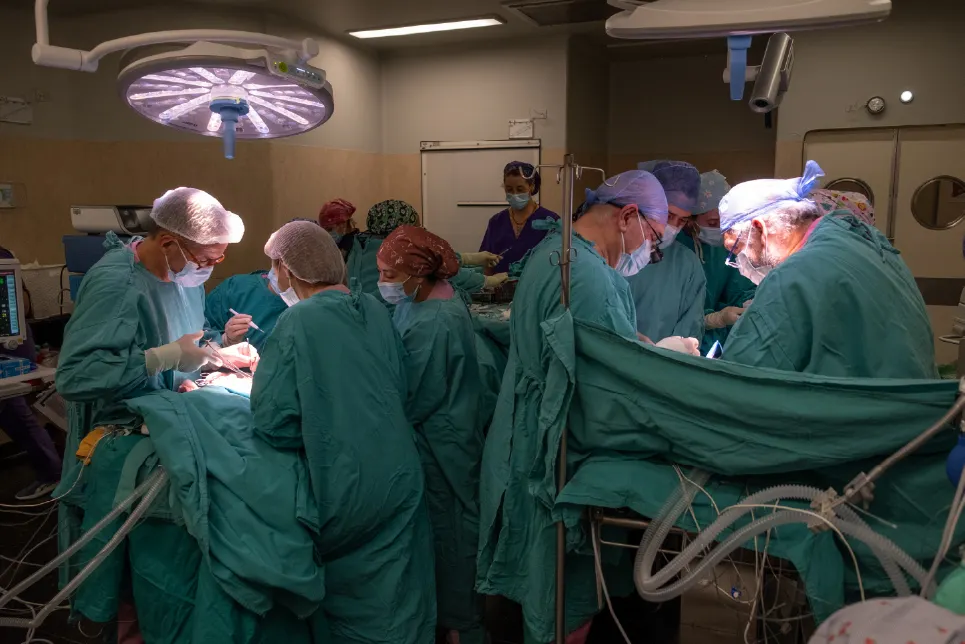En la cirugía que intervinieron 25 profesionales médicos del Garrahan.
