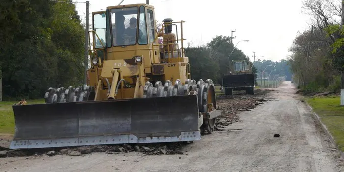 Fuerte inversión en caminos rurales.