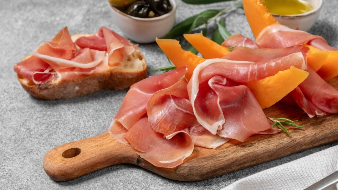 El contraste dulce y salado es la clave de esta receta clásica.