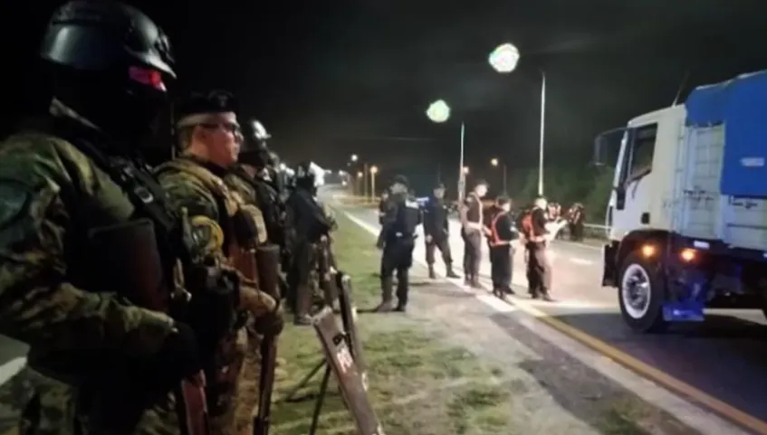 La policía de Tucumán despliega el Operativo Lapacho para frenar la inseguridad. 