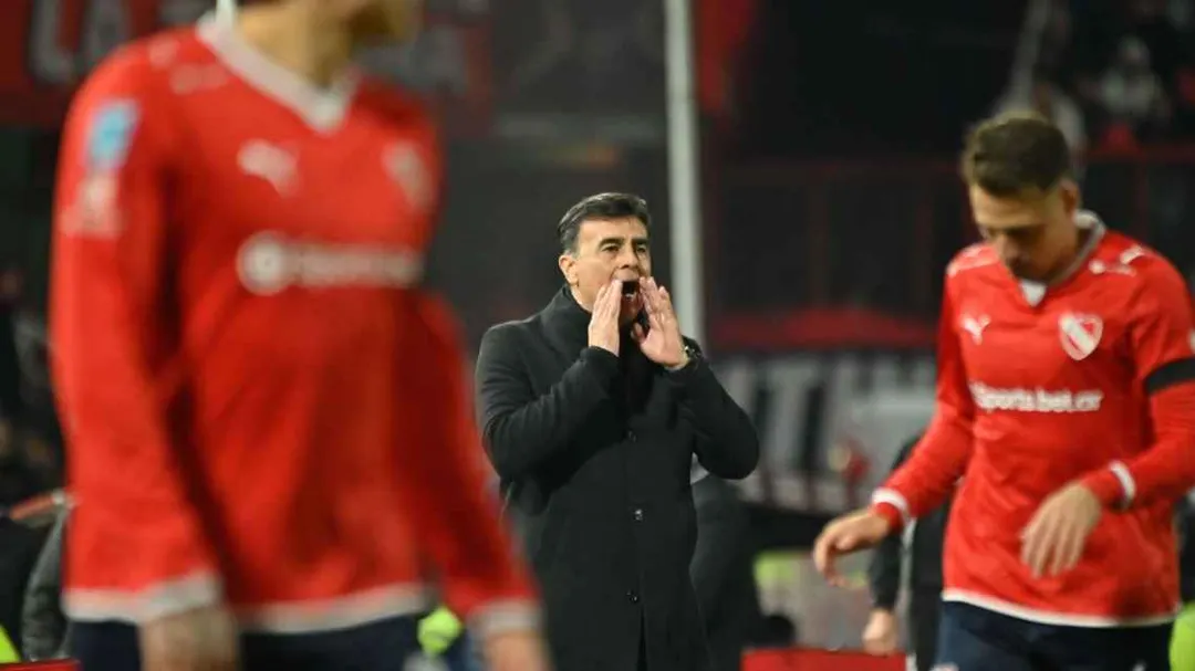 Gustavo Quinteros fulminó a la dirigencia de Independiente tras la derrota ante Platense.