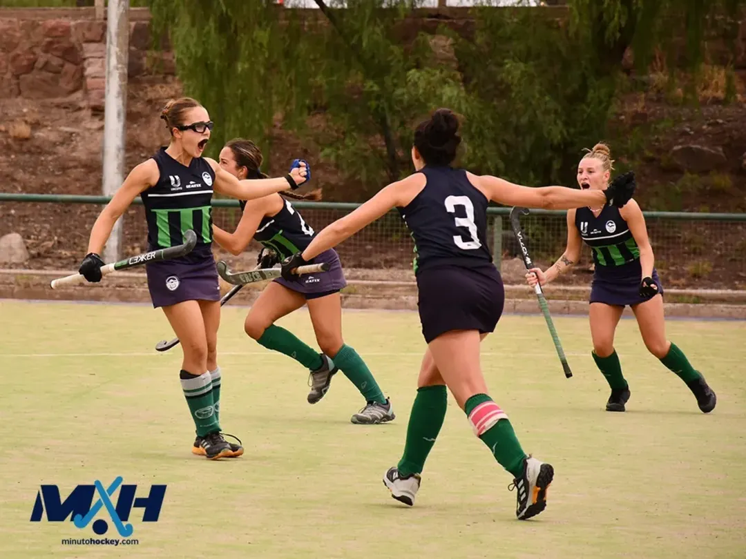 La joven jugadora formada en la UNCuyo debutó con Las Leonas y sigue dando pasos firmes en el seleccionado mayor.