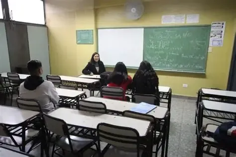 Entre 2022 y 2025, la matrícula del nivel primario de gestión privada en la Ciudad se redujo en 8.579 estudiantes, lo que representa una caída del 6,5%.