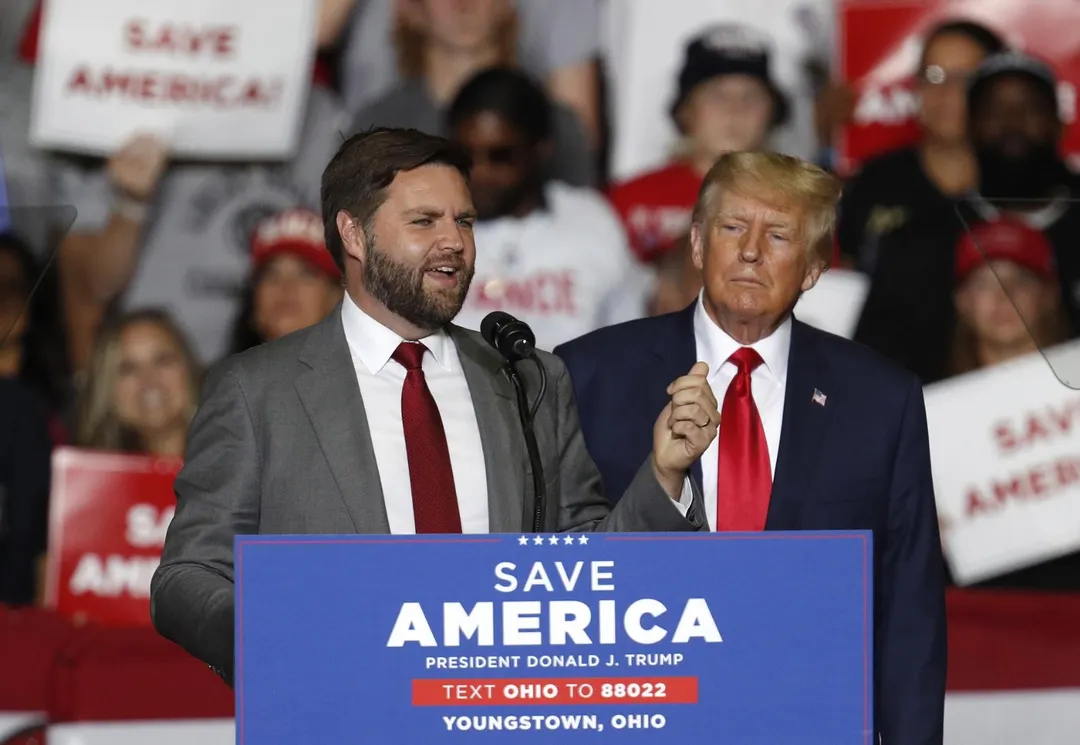 En Estados Unidos, Trump tiene a James David Vance como posible sucesor. Foto: Efe