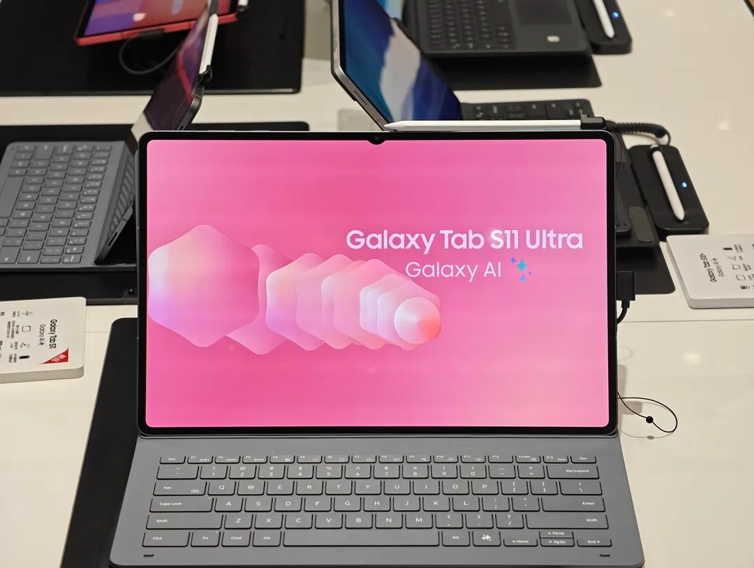 La Galaxy Tab S11 Ultra incluye pantalla Dynamic AMOLED 2X de 14,6 pulgadas y chip Dimensity 9400+.