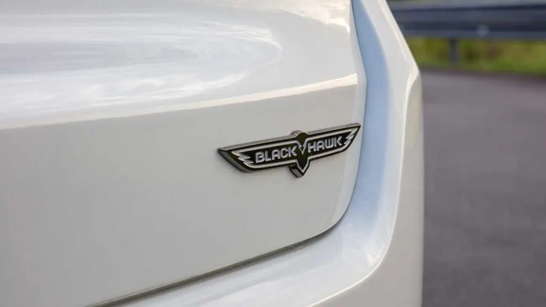 Jeep Compass Blackhawk 2026