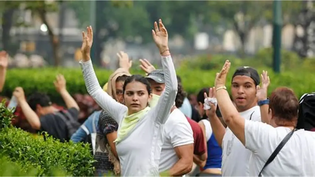 Hubo un tiempo en que el horizonte de los jóvenes terminaba allí donde se trazaba la línea de su frontera nacional.