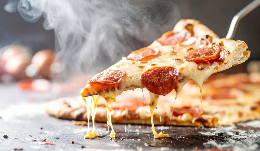 El evento será el 15 de septiembre con descuentos en pizzas y empanadas en todo el país. Foto: Canva
