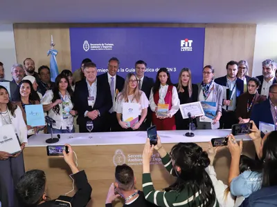 De Buenos Aires a la Patagonia: presentaron una nueva guía para recorrer la Ruta 3 y sus atractivos