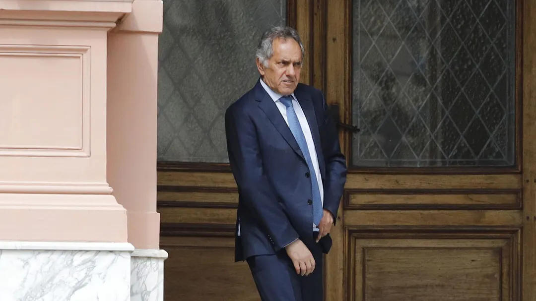 En Casa Rosada, aseguran que la gestión de Daniel Scioli es bien ponderada, pero aclaran que su destino depende de Diego Santilli.