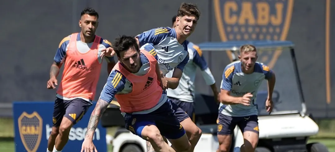 Mientras Úbeda espera por refuerzos, el plantel de Boca trabaja en Ezeiza pensando en llegar de la mejor manera al Apertura y la Libertadores.
