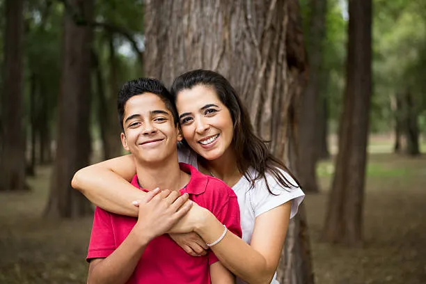 Miles de adolescentes y jóvenes atraviesan crisis silenciosas de soledad, apatía y falta de proyecto de vida. 