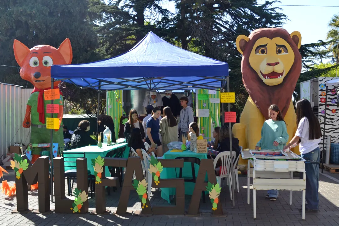 Los kioscos estudiantiles se llevarán a cabo en la plaza departamental.