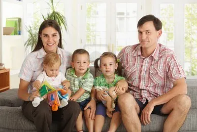 Celebrar a la familia no debería reducirse a una foto sonriente, a una linda salida o una comida especial.