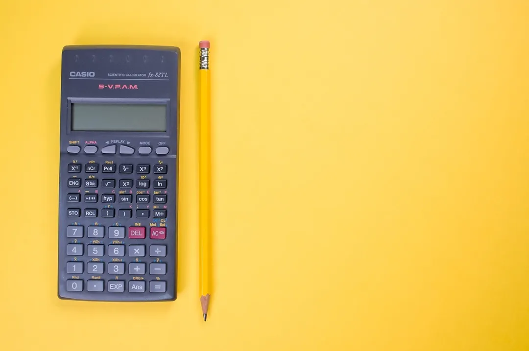 Las calculadoras científicas de Casio ofrecen la máxima precisión y tecnología adaptada a cada nivel de estudio.