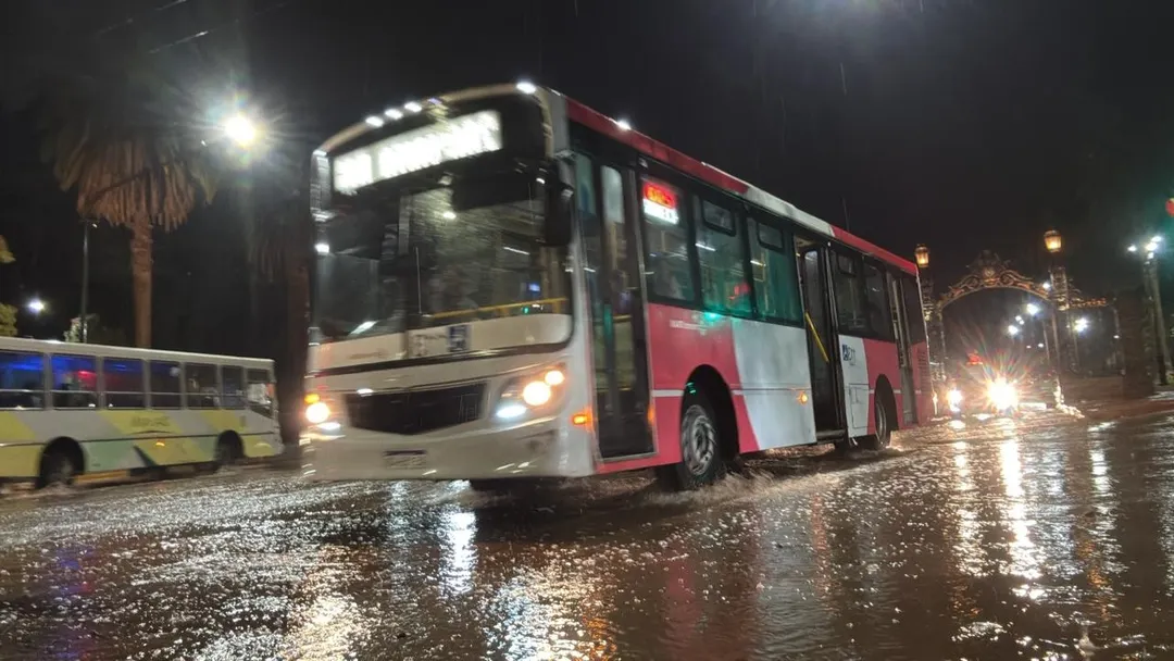 La mayor probabilidad de lluvias se concentra durante las últimas horas del viernes.  