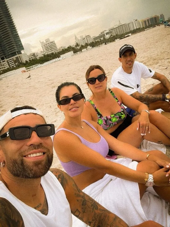 Nicolás Otamendi y Ángel Di María en Miami