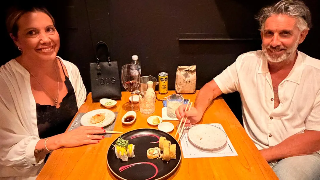 Miguel Ángel Bauzá y Lorena Henríquez llegaron decididos: ¡amamos el sushi de Pez Globo!