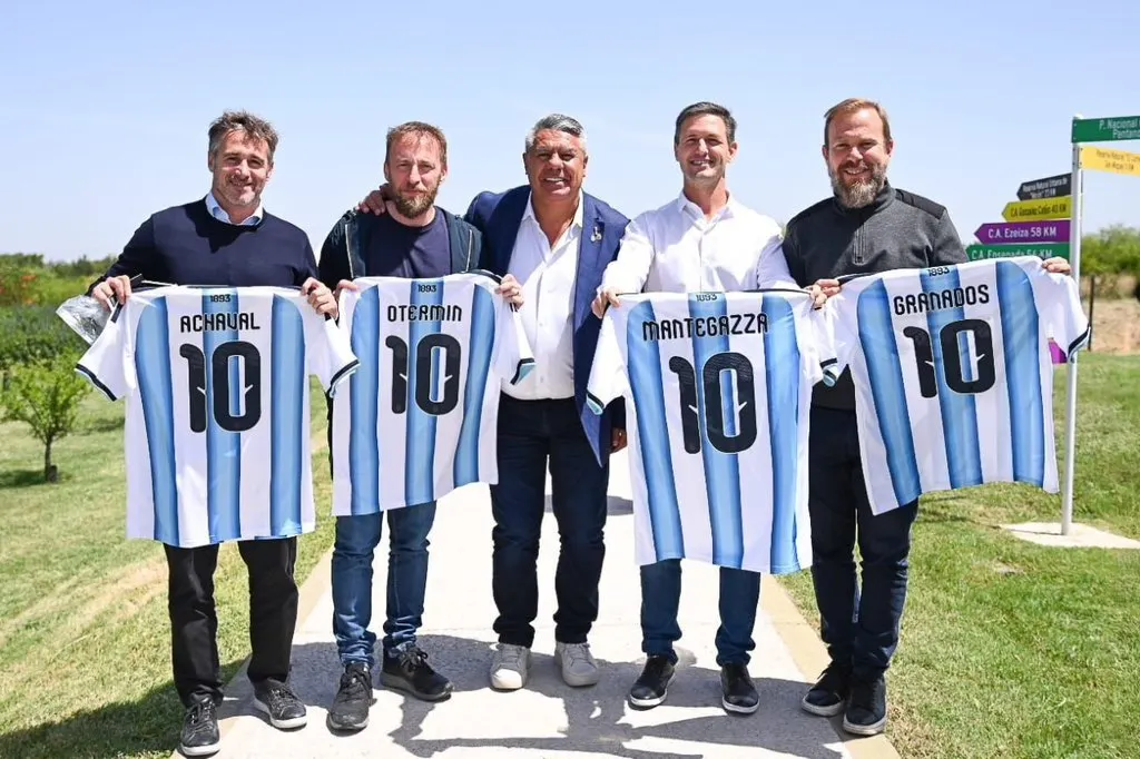 Ahora son doce