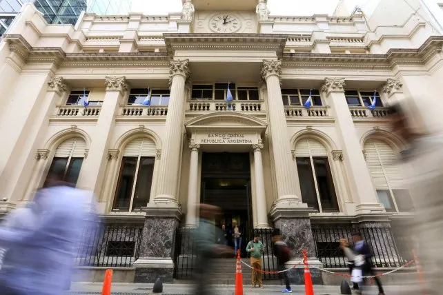 El BCRA volvió a comprar dólares, pero septiembre quedaría muy por debajo de agosto