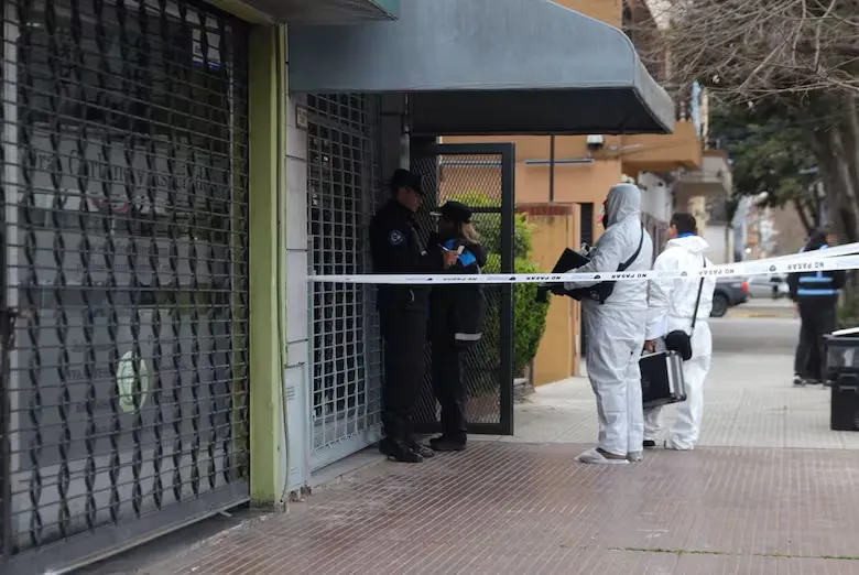 El nombre de la mujer fue mencionado en la carta encontrada en la vivienda.