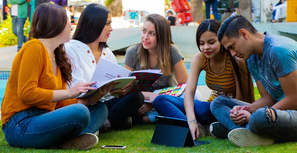 La frase que invita a reflexionar sobre la juventud.