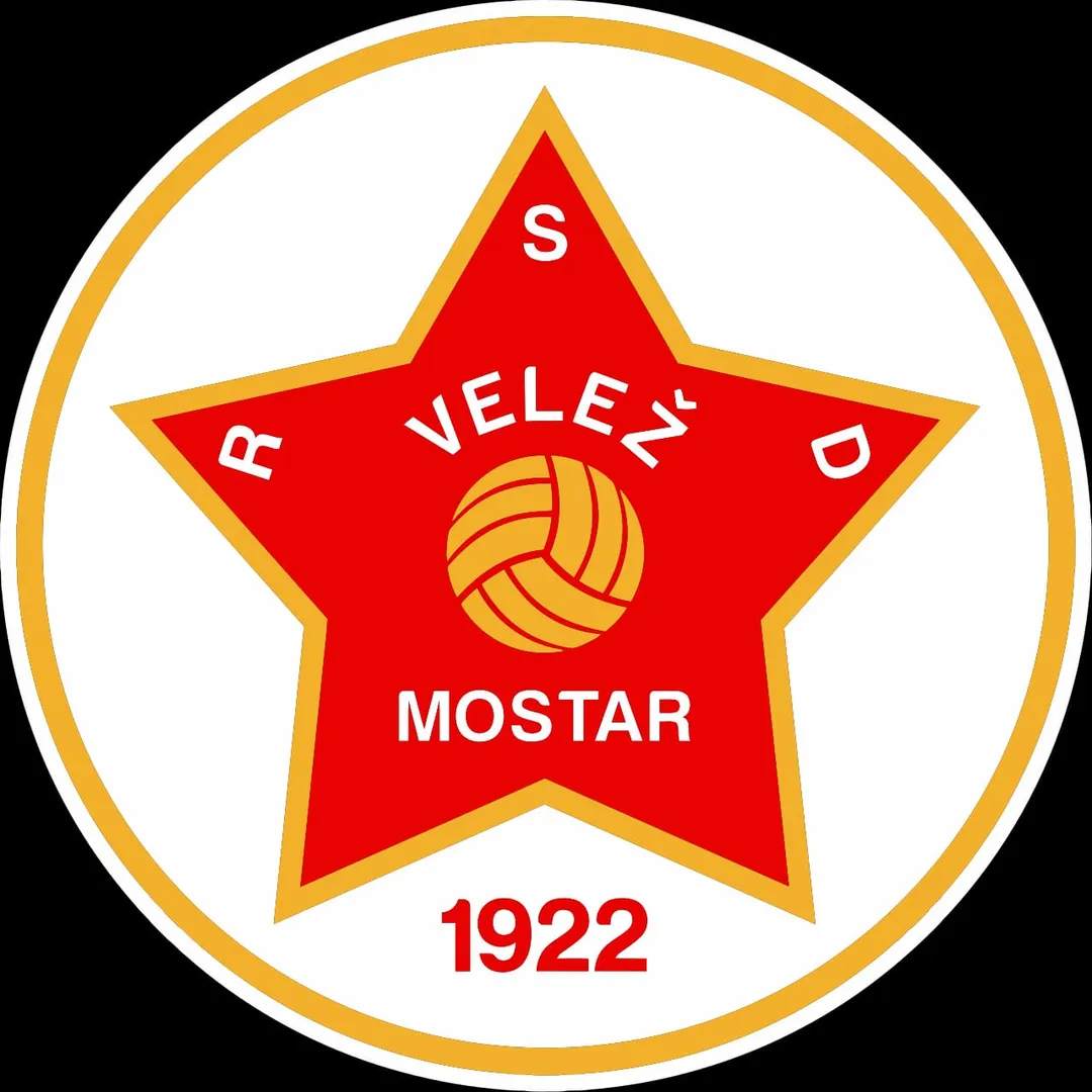 Escudo del Vele Mostar de Bosnia. Tiene la particularidad que posee una estrella roja, símbolo vivo de la vieja Yugoslavia.
