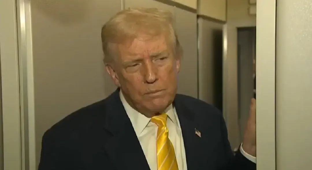 Una loca historia de corbatas estrechó la relación entre el presidente norteamericano Trump y el empresario Harold Hamm.