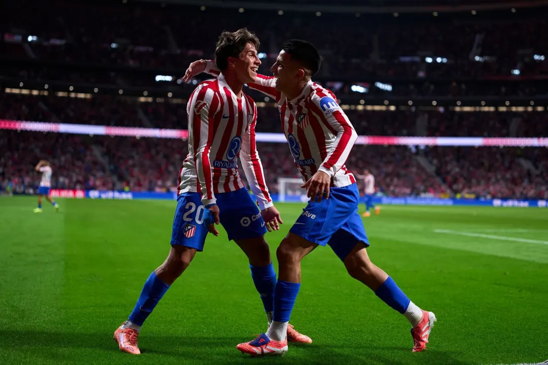 Centro de Simeone y gol de Almanda para la victoria del Atlético de Madrid sobre Osasuna. Foto: EFE
