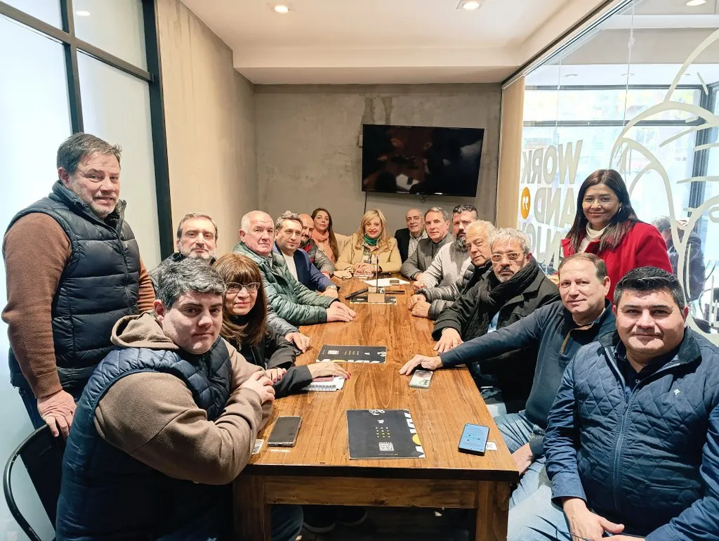 Jorge Difonso, Flavia Manoni, Marcos Quattrini, Roberto Righi, Ariel Pringles, entre otros.