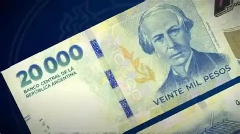 Una economía donde el trabajo ya no alcanza para vivir y la diferencia se cubre con deuda es exactamente un muro fuera de plomo.