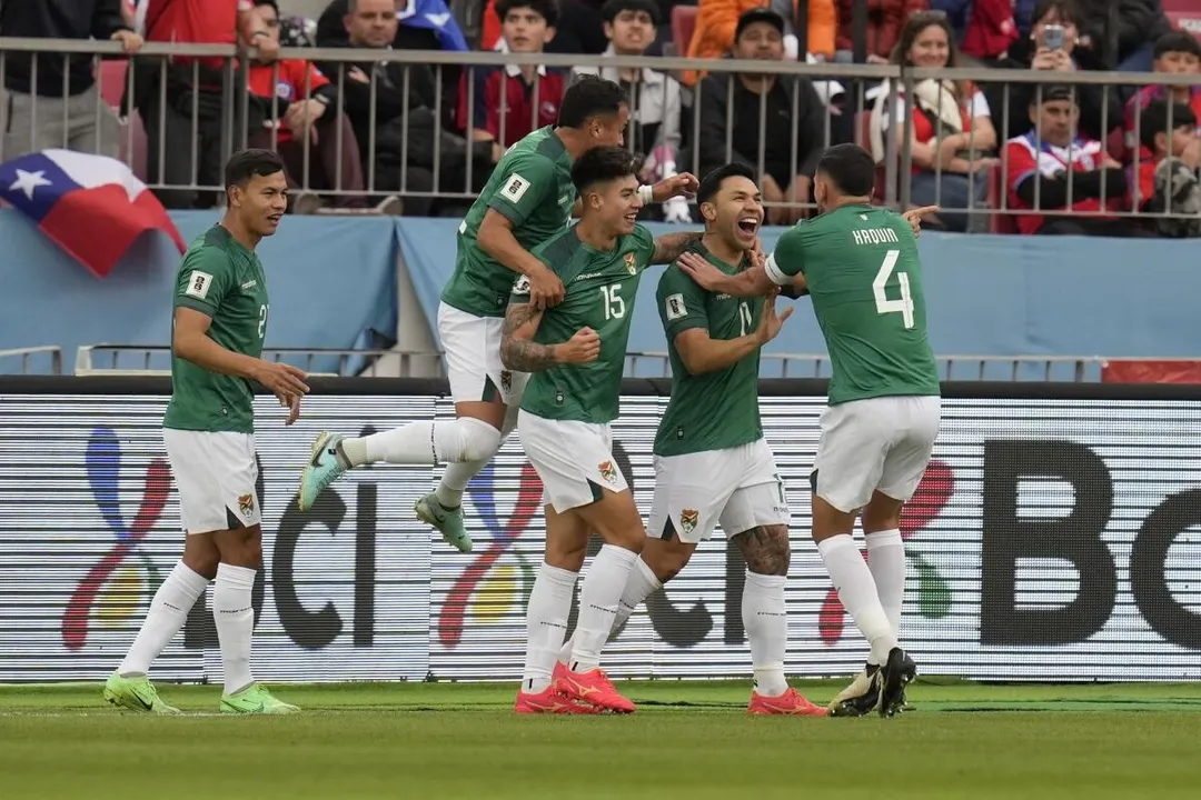 Bolivia podría perder 7 puntos en las Eliminatorias por un escándalo de doping  