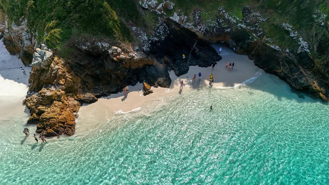 Arraial do Cabo es uno de los pueblos brasileños donde junio todavía mantiene clima ideal para disfrutar el mar.