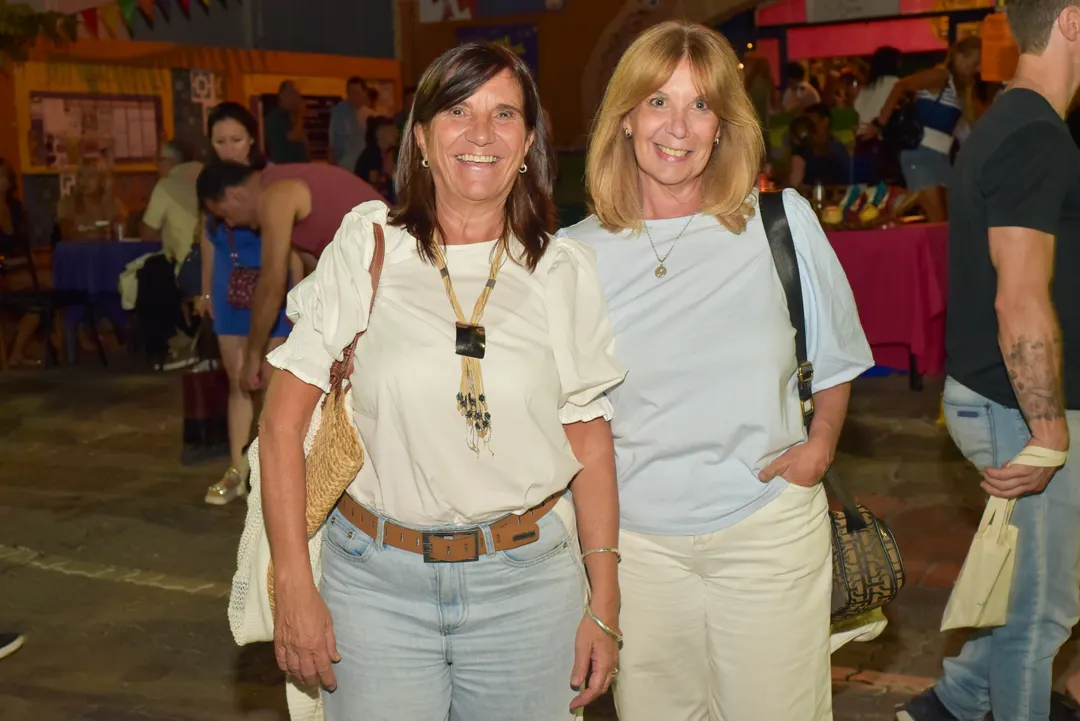 Rosario Lafarra y Sandra Stempra.
