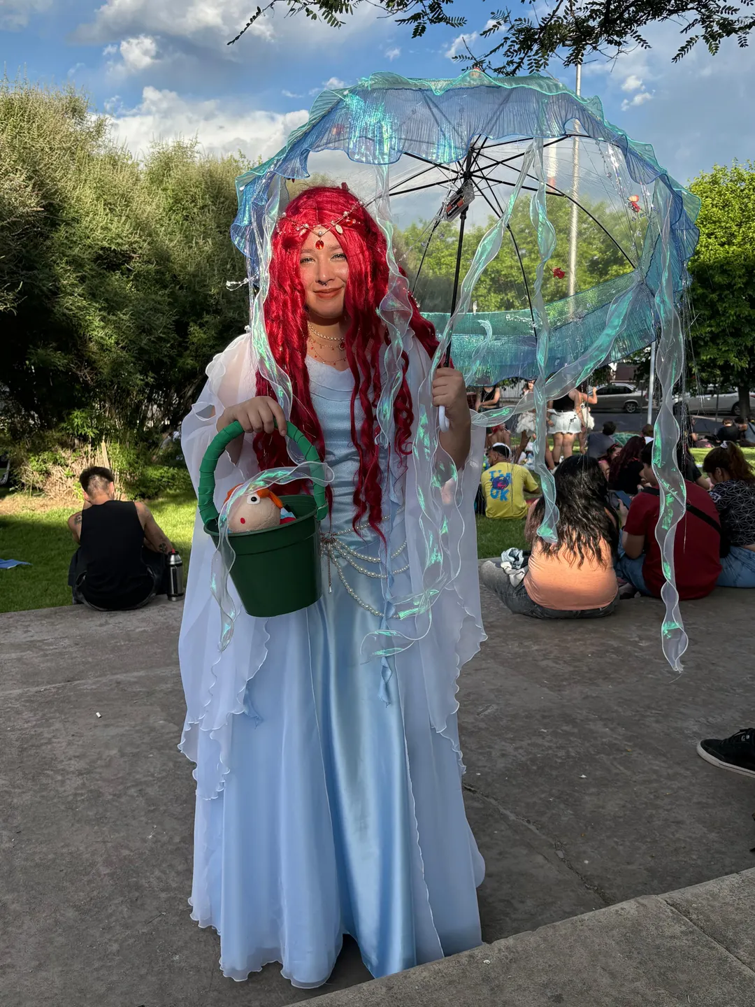 La mamá de Ponyo con su deslumbrante cosplay.