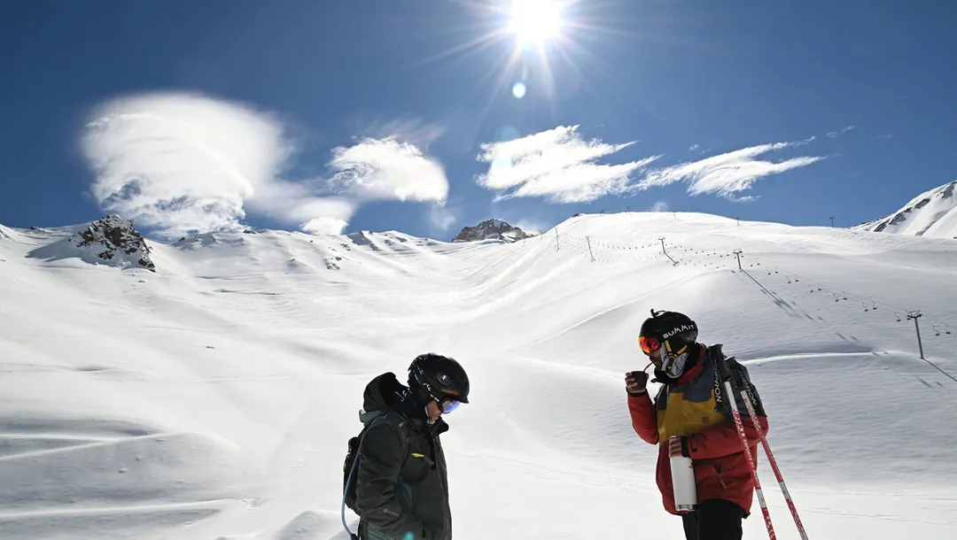 Montaña, nieve y mate para una jornada de sábado donde el sol dijo presente.