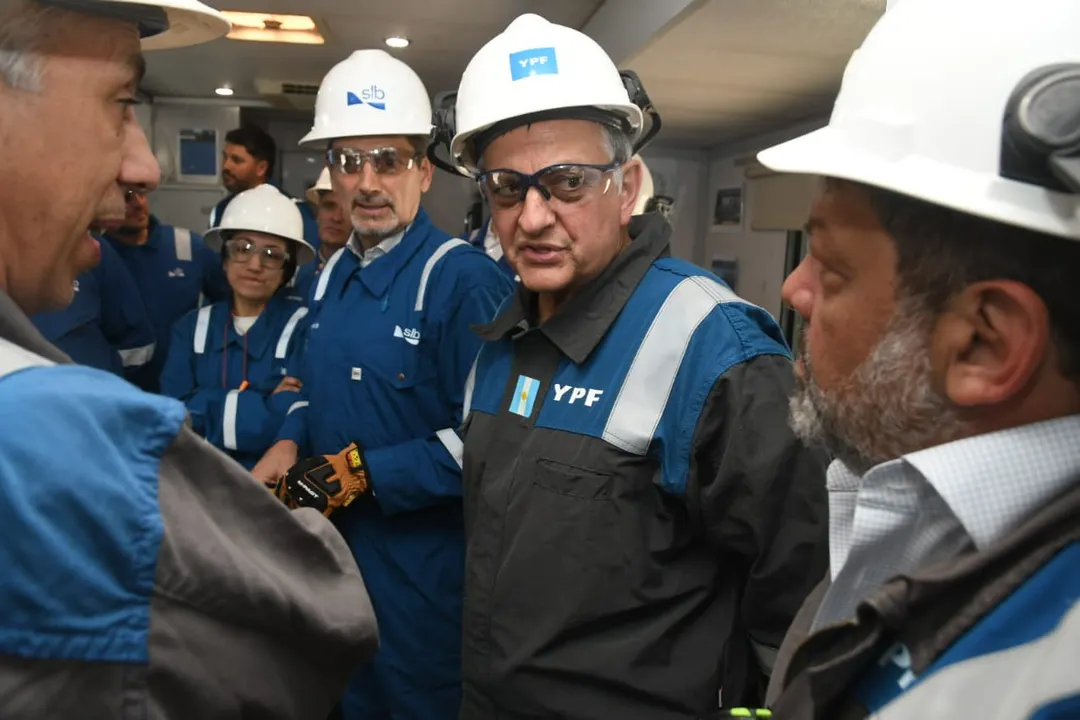 Directivos observaron equipos de campo y repasaron indicadores de eficiencia, productividad y costos.