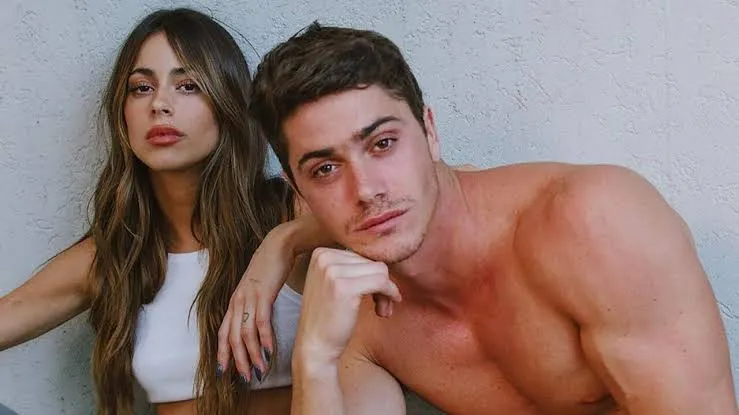 Fran y Tini Stoessel.